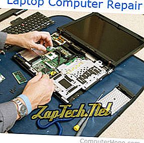 修理のためにコンピュータをどこに送ればいいですか。